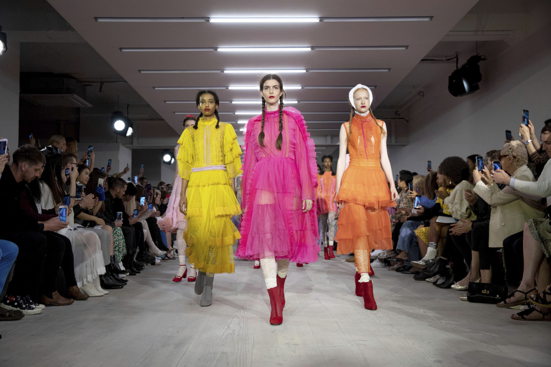 Britain London Fashion S/S 2020 Bora Aksu